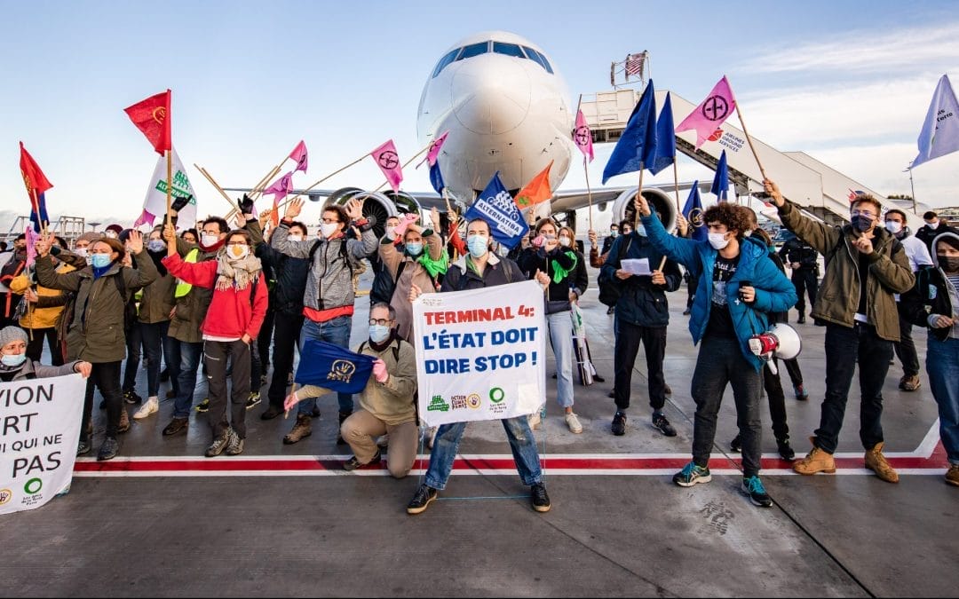 Climate activists announce international protests as UN aviation agency adopts insufficient climate target
