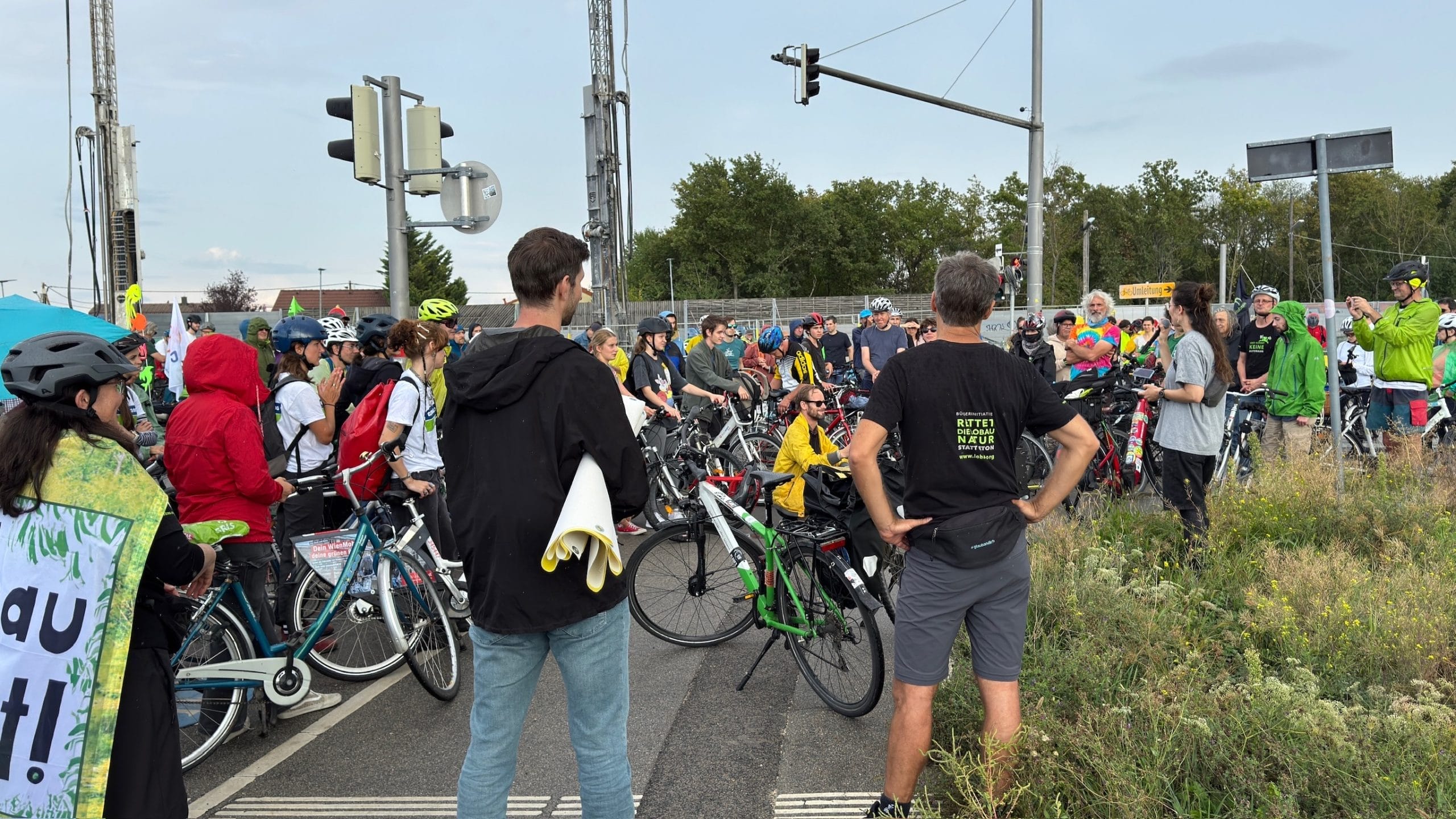 Action on the international day for the ban of night flights in Austria.